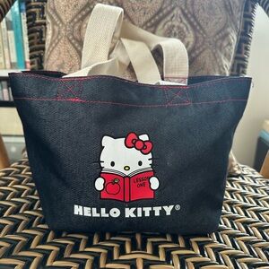 Sanrio x Kinokuniya collab mini lunch tote!